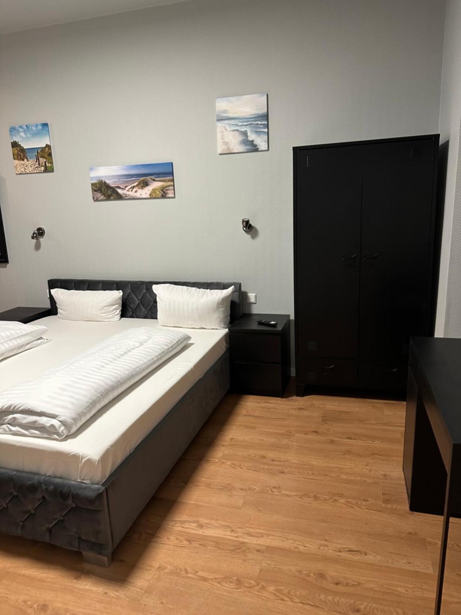 Hotel Elbe Street 34 Frankfurt am Main